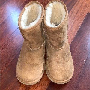 Girls UGG boots